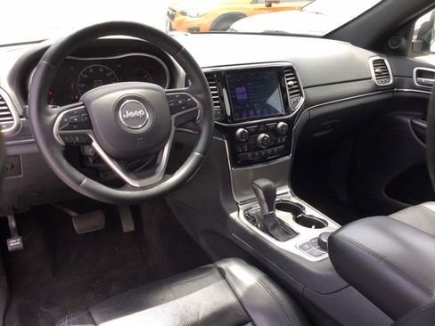 Used 2019 Jeep Grand Cherokee Limited w/ Luxury Group II AWD/4WD image 19