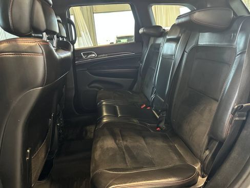 Used 2018 Jeep Grand Cherokee Trailhawk AWD/4WD image 28