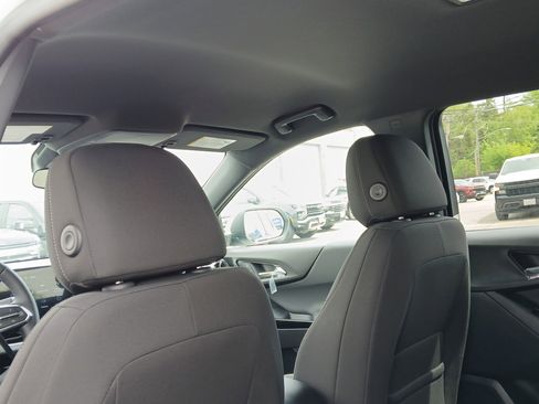 New 2026 Chevrolet Equinox LT FWD image 21