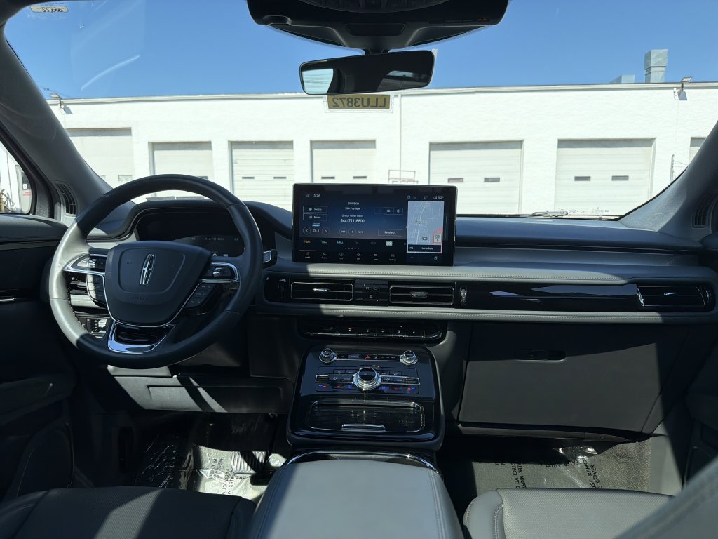 Used 2022 Lincoln Nautilus Reserve w/ Cargo Utility Package AWD/4WD image 19