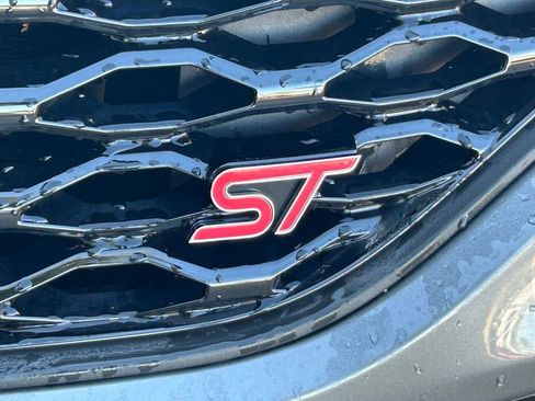 Used 2021 Ford Explorer ST w/ Equipment Group 401A AWD/4WD image 19