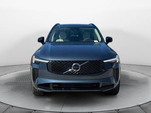 New 2026 Volvo XC90 T8 Ultra w/ Protection Package Premier AWD/4WD image 2