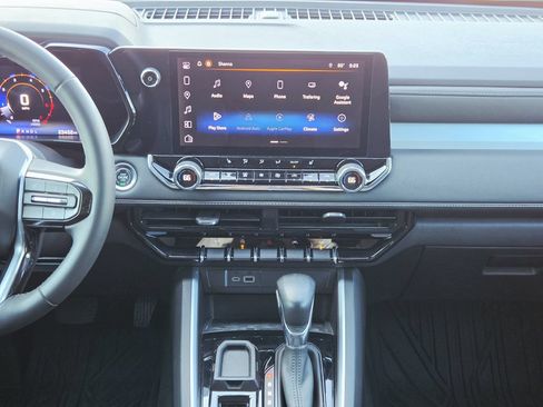 Used 2023 Chevrolet Colorado LT w/ LT Convenience Package II RWD image 17