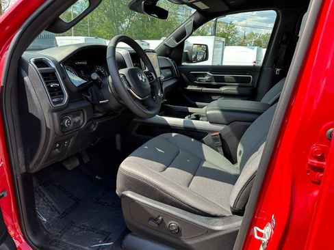 Used 2025 RAM 1500 Big Horn image 10