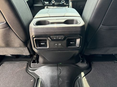 Used 2024 GMC Sierra 2500 AT4 w/ AT4 Premium Plus Package AWD/4WD image 14