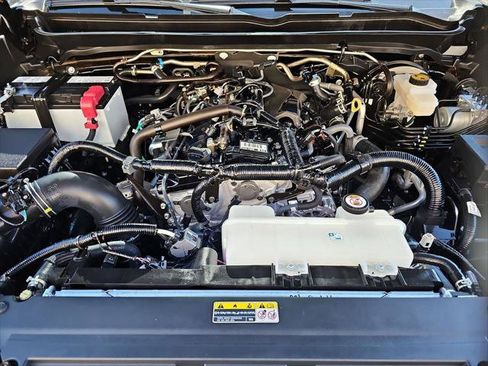 Certified 2025 Toyota Tacoma Limited AWD/4WD image 23