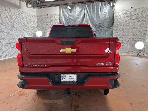 Used 2022 Chevrolet Silverado 3500 High Country w/ Z71 Off-Road Package AWD/4WD image 6