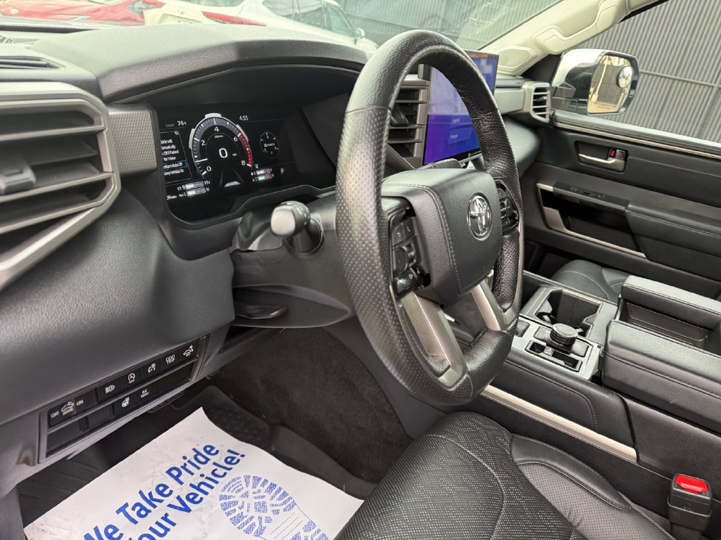 Used 2024 Toyota Tundra Limited AWD/4WD image 29