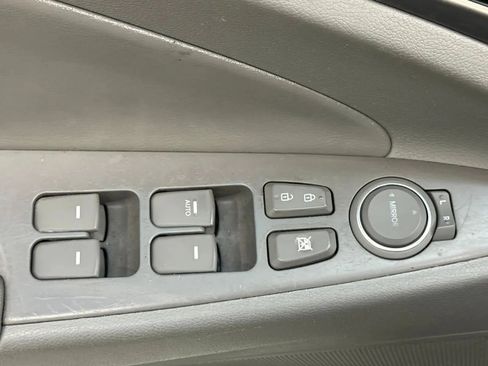 Used 2014 Hyundai Sonata Hybrid FWD image 26