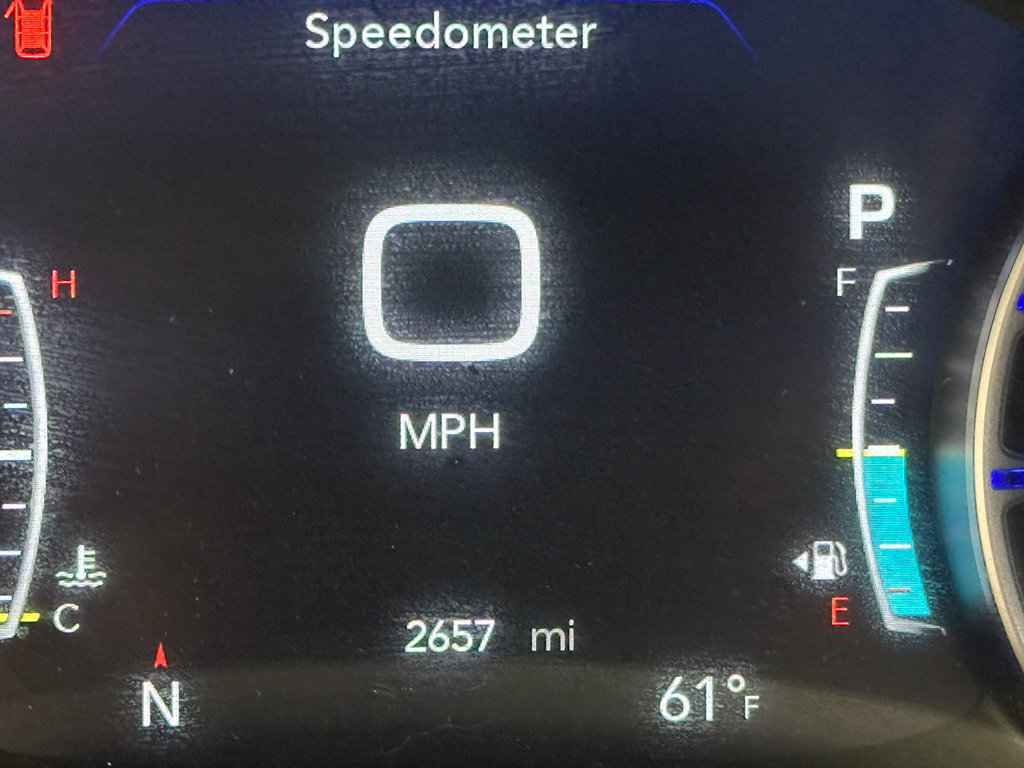 Used 2025 Chrysler Pacifica Select FWD image 27
