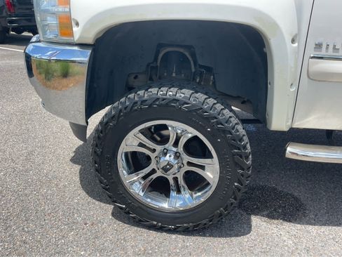 Used 2012 Chevrolet Silverado 1500 LT w/ All-Star Edition AWD/4WD image 9
