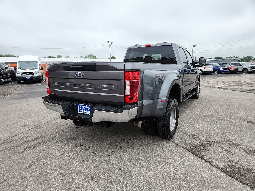 Used 2022 Ford F350 XLT AWD/4WD image 4