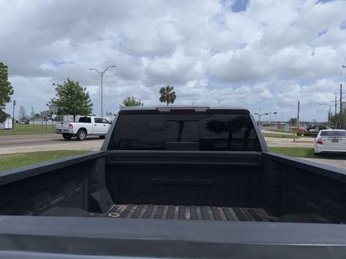 Used 2020 GMC Sierra 1500 Denali RWD image 6