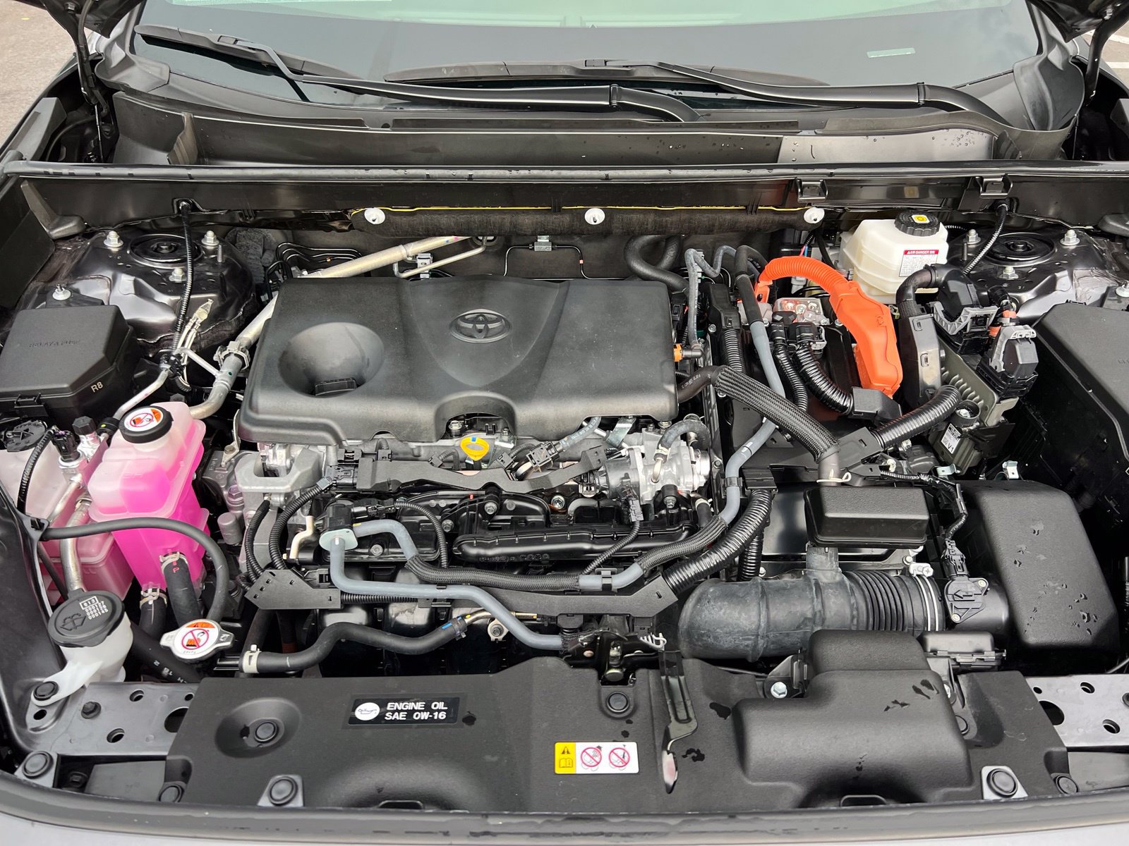 Used 2025 Toyota RAV4 SE AWD/4WD image 15