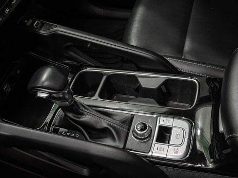 Used 2020 Kia Telluride S image 38