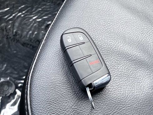 Certified 2022 Jeep Compass Trailhawk image 20