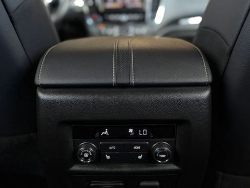 Used 2023 Chevrolet Traverse Premier w/ Redline Edition image 47