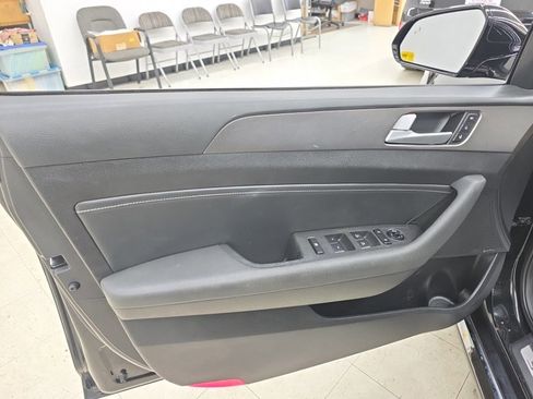 Used 2015 Hyundai Sonata Limited 2.0T image 13