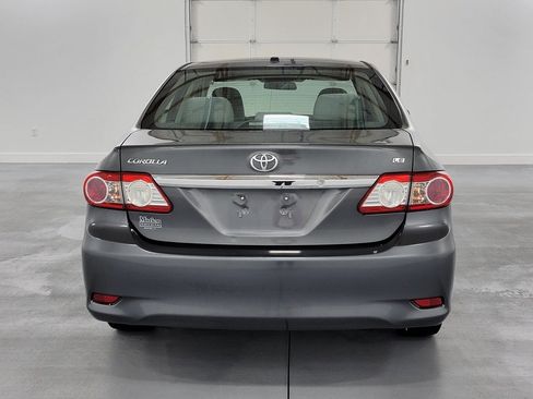 Used 2013 Toyota Corolla LE w/ Premium Pkg FWD image 7