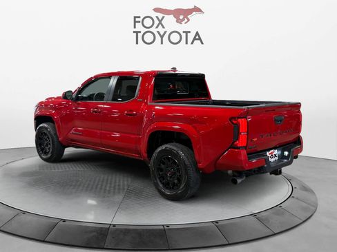 Used 2025 Toyota Tacoma SR5 w/ SR5 Upgrade Package AWD/4WD image 3