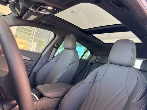 New 2025 Maserati Grecale Modena image 15