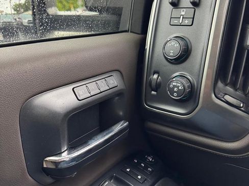 Used 2019 Chevrolet Silverado 2500 LTZ w/ Duramax Plus Package AWD/4WD image 12