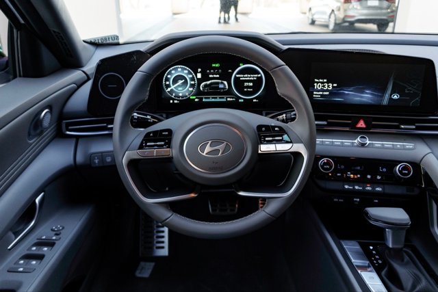 New 2025 Hyundai Elantra SEL FWD image 22