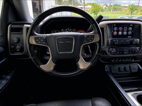 Used 2016 GMC Sierra 1500 Denali w/ Enhanced Driver Alert Package AWD/4WD image 4