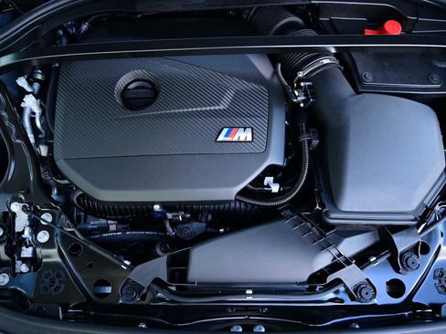 Used 2025 BMW M235i xDrive w/ Premium Package image 30