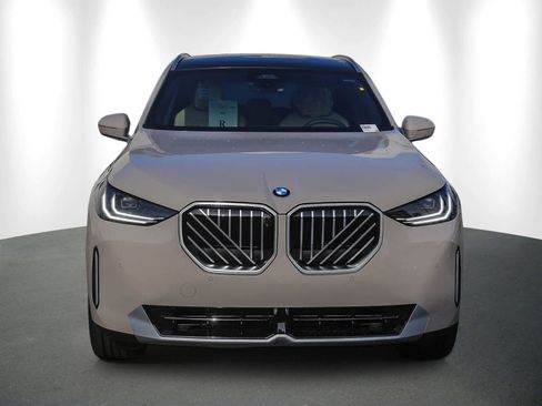 New 2026 BMW X3 xDrive30 w/ Premium Package image 2
