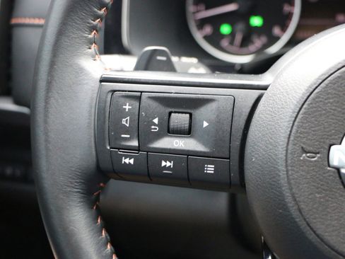Used 2024 Nissan Pathfinder Rock Creek AWD/4WD image 18
