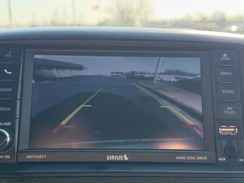 Used 2016 Dodge Grand Caravan SE image 26