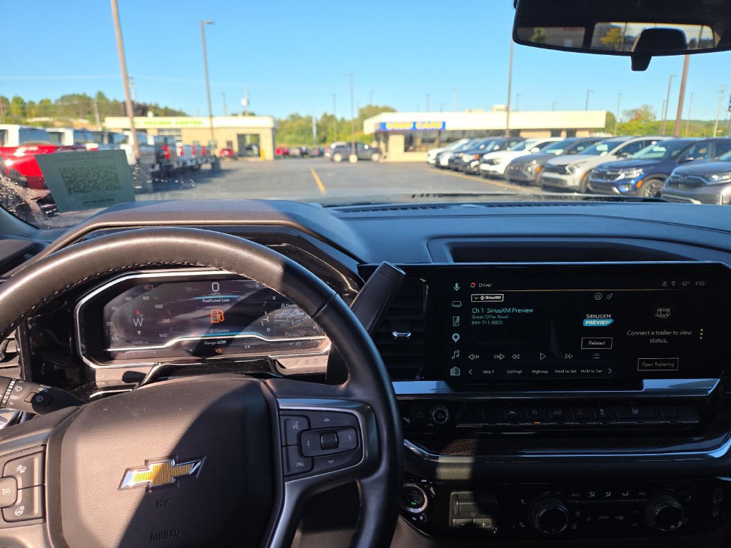 Used 2024 Chevrolet Silverado 1500 LT w/ Convenience Package II AWD/4WD image 24
