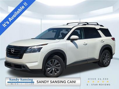 Used 2023 Nissan Pathfinder SV w/ Black Appearance Package