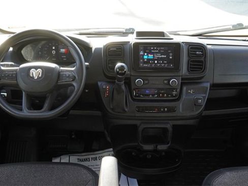 Used 2023 RAM ProMaster 2500 image 13