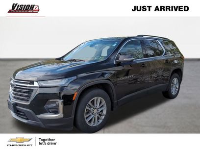 Used 2023 Chevrolet Traverse LT