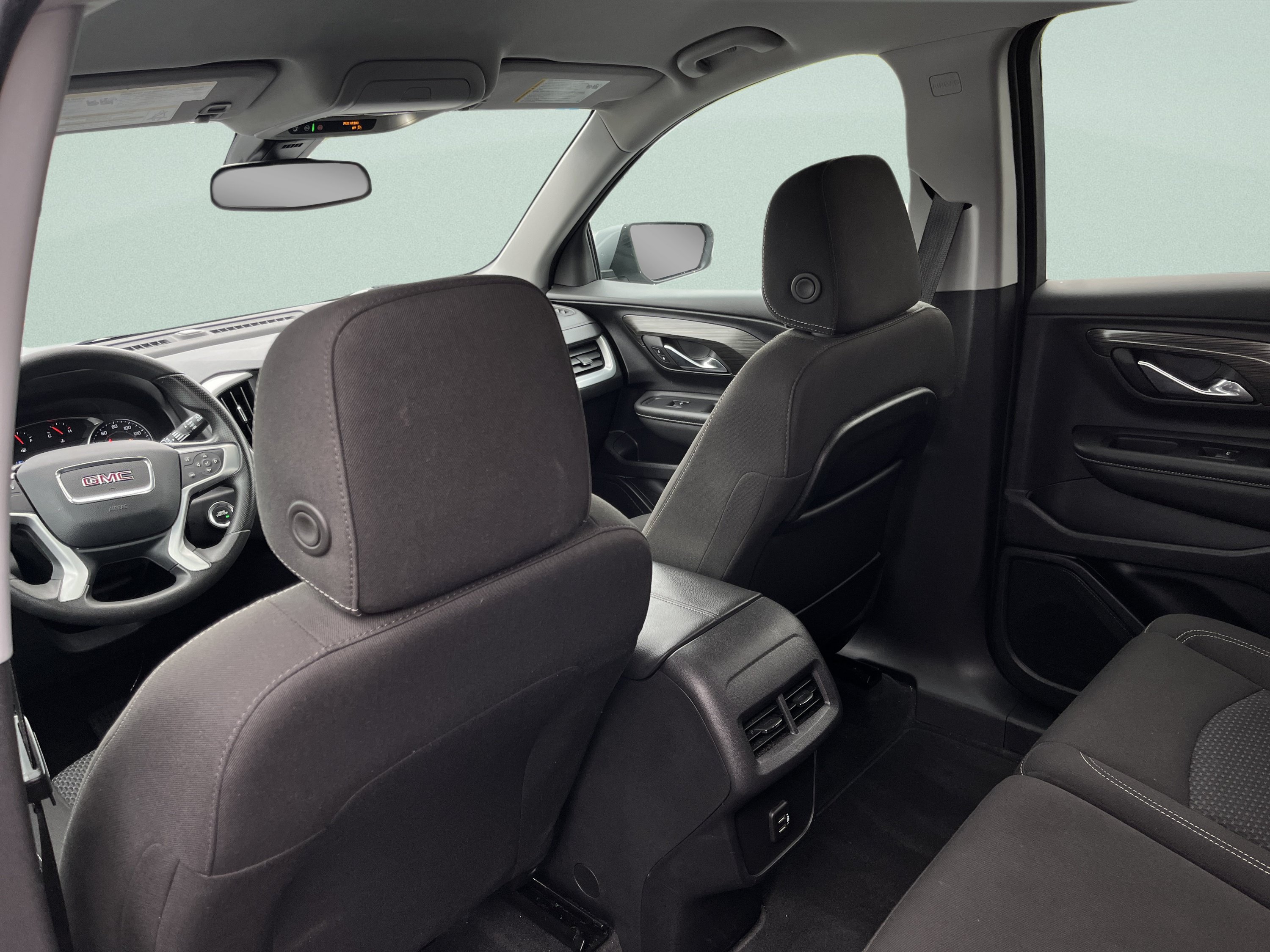 Used 2024 GMC Terrain SLE AWD/4WD image 25