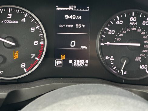 Used 2024 Subaru Ascent Premium w/ Convenience Package image 26