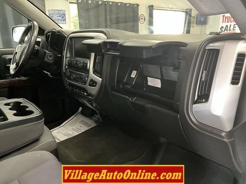 Used 2017 GMC Sierra 1500 SLE w/ SLE Value Package AWD/4WD image 38