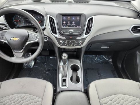Used 2021 Chevrolet Equinox LS w/ LPO, Floor Liner Package image 12