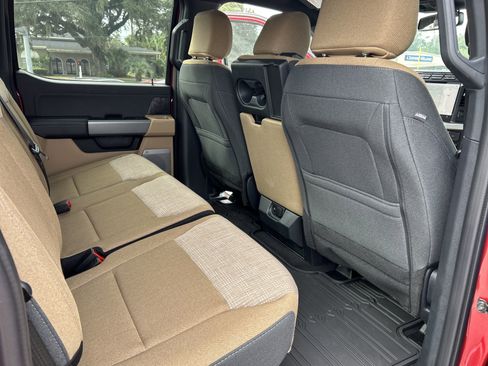 Used 2024 Ford F250 XLT w/ Black Appearance Package image 21