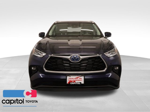 Used 2024 Toyota Highlander Limited AWD/4WD image 6
