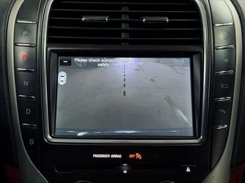 Used 2019 Lincoln Nautilus Reserve AWD/4WD image 40