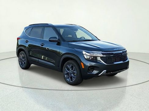 Certified 2024 Kia Seltos S AWD/4WD image 8