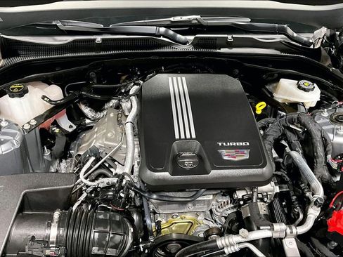 Used 2025 Cadillac CT4 Luxury RWD image 41