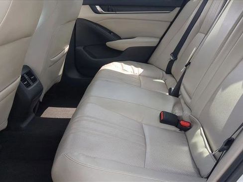 Used 2018 Honda Accord EX-L image 25