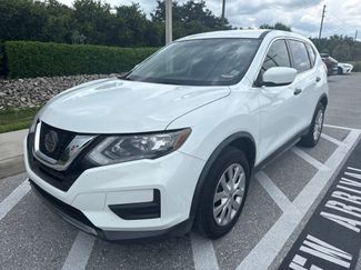 Used 2018 Nissan Rogue S FWD video 1