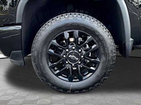 Used 2026 Chevrolet Silverado 2500 LT w/ Trail Boss Package AWD/4WD image 35