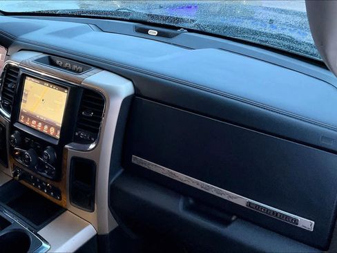 Used 2015 RAM 3500 Laramie Longhorn image 18