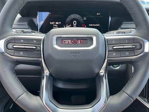 Used 2026 GMC Acadia Elevation w/ Black Edition FWD image 20